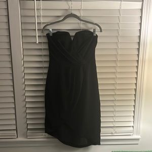 Black sleeveless mini cocktail dress, medium